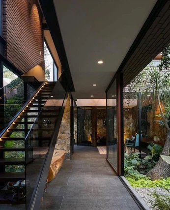 A cover of "dream house interior" cluster. The owner is lunabear. The cluster consists of 6 elements.