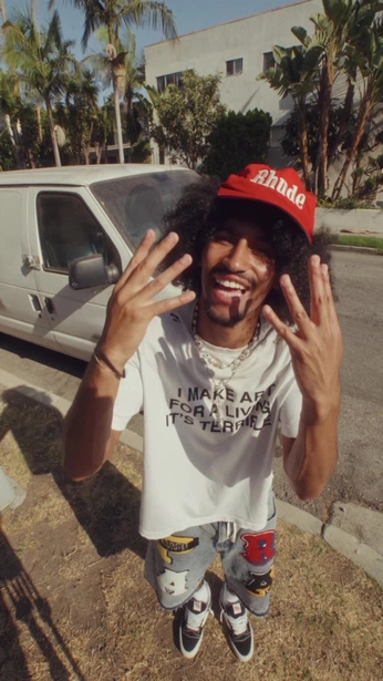 A cover of "Short form music promo" cluster. The owner is tylomay. The cluster consists of 2 elements.