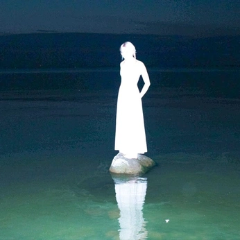 A cover of "AG" cluster. The owner is gracehartnett. The cluster consists of 30 elements.