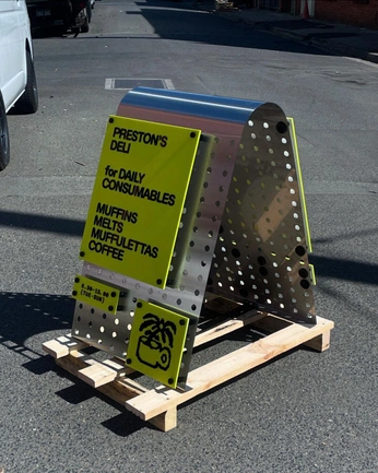 A cover of "TCL D2: Flat" cluster. The owner is samuelthanop. The cluster consists of 13 elements.