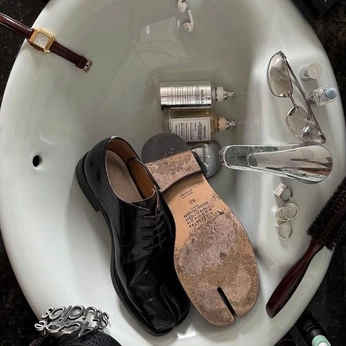 A cover of "chic life." cluster. The owner is orchid.j. The cluster consists of 78 elements.