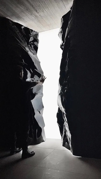 A cover of "Inspi" cluster. The owner is yuji.huge. The cluster consists of 4 elements.