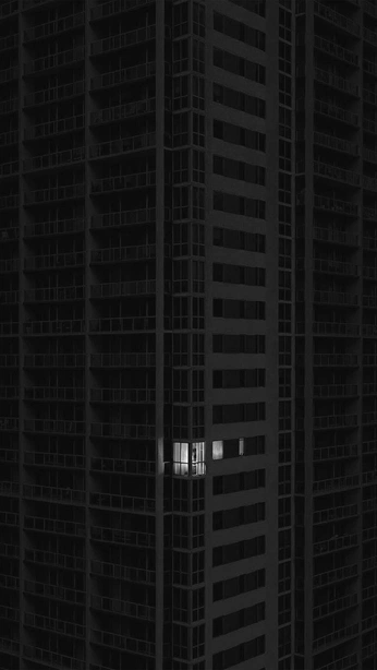 A cover of "Liminal" cluster. The owner is eighthvictim. The cluster consists of 98 elements.