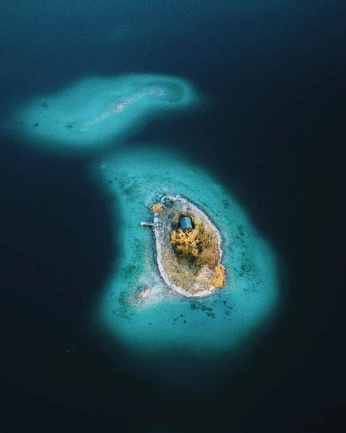 A cover of "Island" cluster. The owner is carterbarnes. The cluster consists of 15 elements.