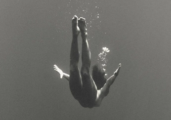 A cover of "Water Foto" cluster. The owner is retromercury. The cluster consists of 25 elements.