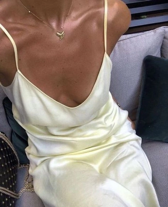 A cover of "SHOOT1" cluster. The owner is paaulagos. The cluster consists of 23 elements.