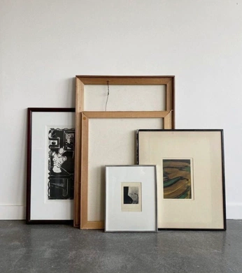 A cover of "ads" cluster. The owner is upperleftflags. The cluster consists of 40 elements.