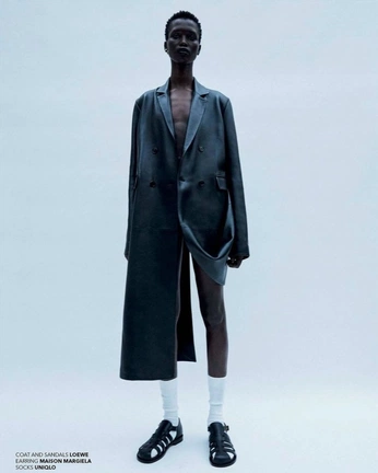 A cover of "hallows-eve" cluster. The owner is coraliek. The cluster consists of 33 elements.