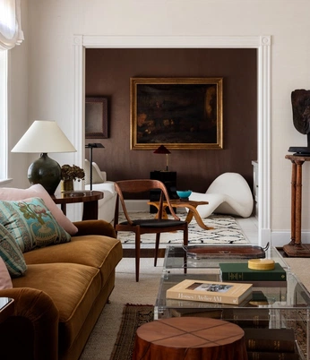 A cover of "Heritage Interiors" cluster. The owner is bycaweb. The cluster consists of 6 elements.