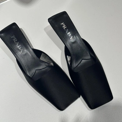 An Instagram carousel post added by colindancel on Feb 16, 2024. The author is @georgie_threads.