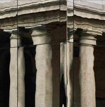 A cover of "Mirrors." cluster. The owner is patinalingerie. The cluster consists of 15 elements.