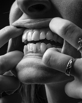 A cover of "outdoor" cluster. The owner is pedrorebelloo. The cluster consists of 24 elements.