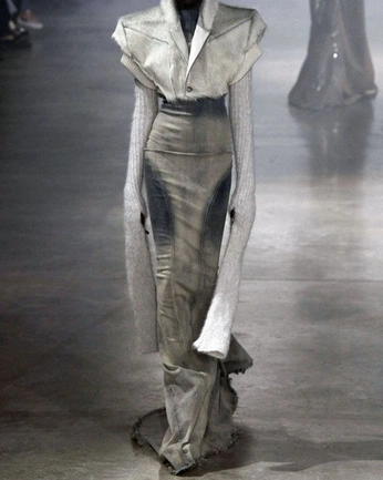 A cover of "S" cluster. The owner is jazzmineerr. The cluster consists of 1 element.