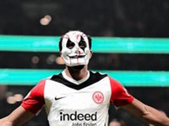 A cover of "football" cluster. The owner is bongsnmelodies. The cluster consists of 1 element.