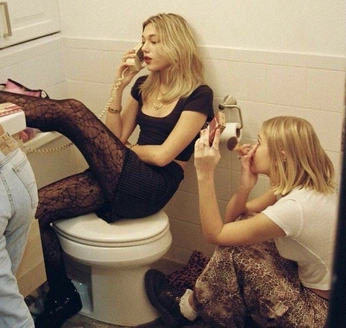 A cover of "💄💋" cluster. The owner is bubblebaddi. The cluster consists of 2 elements.