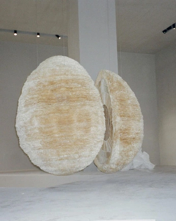 A cover of "Art - Performance" cluster. The owner is tovesvedling. The cluster consists of 24 elements.