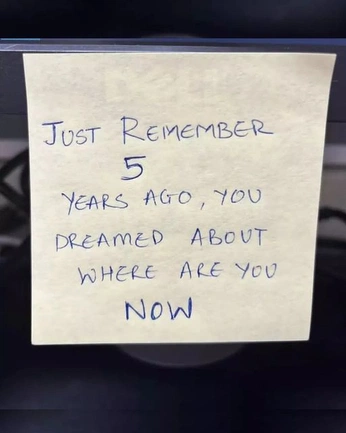 A cover of "2025 MOTIVATION" cluster. The owner is wtfcksami. The cluster consists of 24 elements.