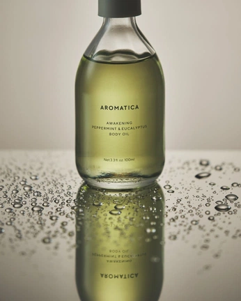 A cover of "Aromoterapia" cluster. The owner is tomng. The cluster consists of 14 elements.