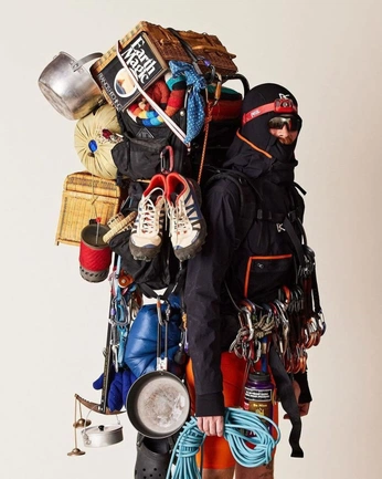 A cover of "Outdoor Aesthetics" cluster. The owner is bichtran. The cluster consists of 411 elements.