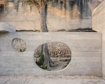 A cover of "Lace + concrete" cluster. The owner is maddixima. The cluster consists of 4 elements.