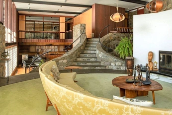 A cover of "Casa" cluster. The owner is airelav. The cluster consists of 1 element.