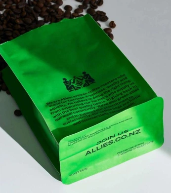 A cover of "PARA NÃO PARA" cluster. The owner is angelbambu. The cluster consists of 27 elements.