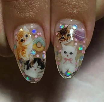 A cover of "pls im broke asfff" cluster. The owner is megustaboobies. The cluster consists of 8 elements.