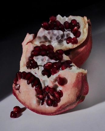 A cover of "fruit" cluster. The owner is moonray. The cluster consists of 2 elements.