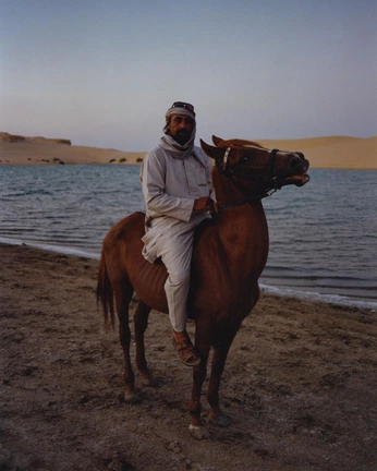 A cover of "colors" cluster. The owner is paulavinb. The cluster consists of 1 element.