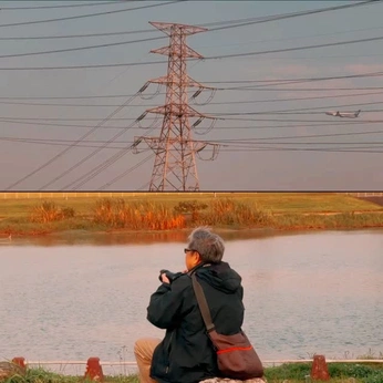 A cover of "Photograph" cluster. The owner is kzwang. The cluster consists of 25 elements.