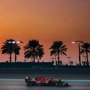 A cover of "F1" cluster. The owner is aste.ri. The cluster consists of 31 elements.