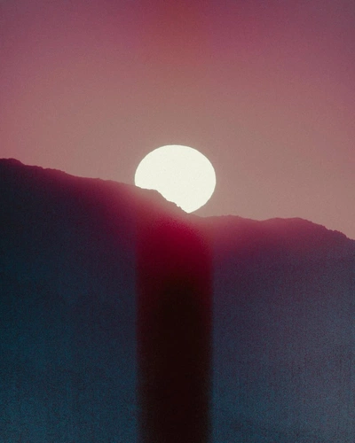 An Instagram  post added on Nov 28, 2024. The author is @sebzanella. May present: sun.