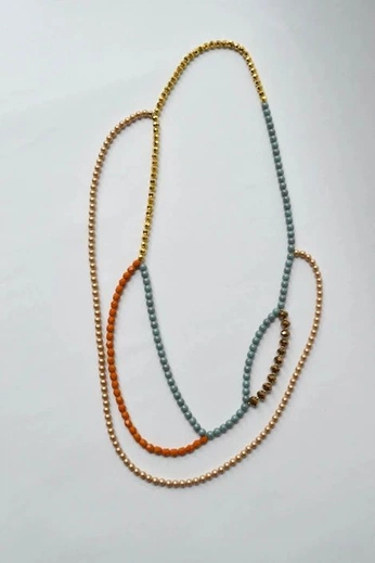 A cover of "Jewelry" cluster. The owner is bowiethecat. The cluster consists of 5 elements.