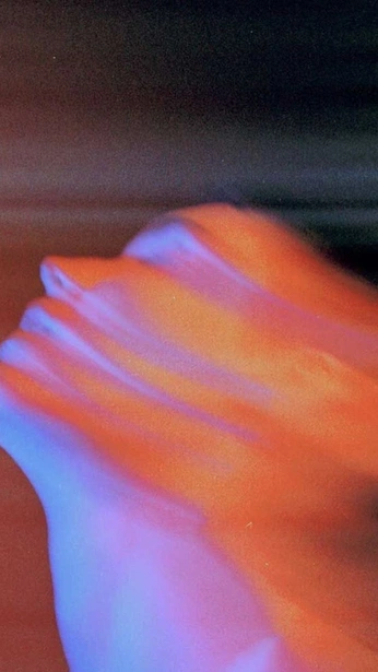 A cover of "wally" cluster. The owner is voozy. The cluster consists of 11 elements.