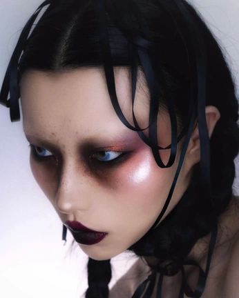 A cover of "rawness" cluster. The owner is m.ads. The cluster consists of 40 elements.