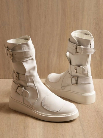 A cover of "Wicca Shoes" cluster. The owner is afreak0. The cluster consists of 174 elements.