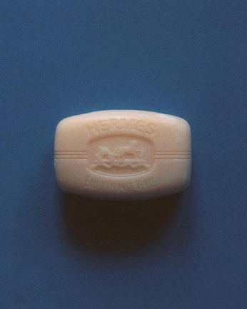 A cover of "touch" cluster. The owner is sageswasey. The cluster consists of 3 elements.