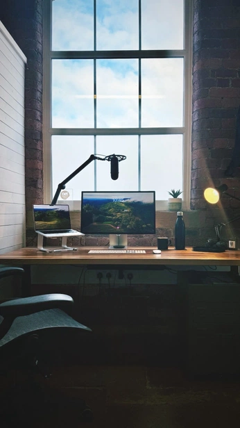 A cover of "Desk Setup" cluster. The owner is bagus. The cluster consists of 6 elements.