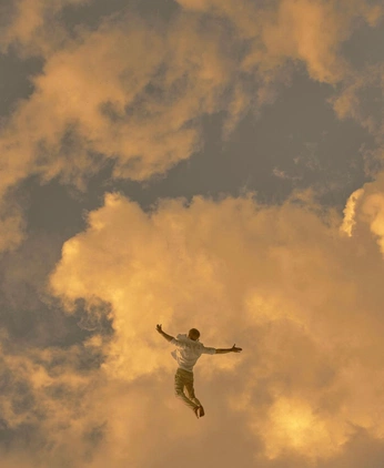 A cover of "Weightless" cluster. The owner is austintbyrd. The cluster consists of 12 elements.