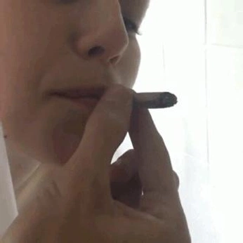 A cover of "montage cuts" cluster. The owner is withtasin. The cluster consists of 1 element.