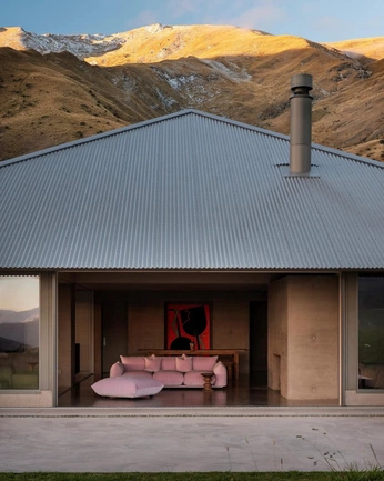 A cover of "\\\ HOUSES" cluster. The owner is cacocrz. The cluster consists of 1 element.