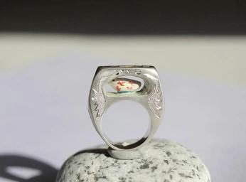 A cover of "jewelry" cluster. The owner is alexiadoan. The cluster consists of 6 elements.