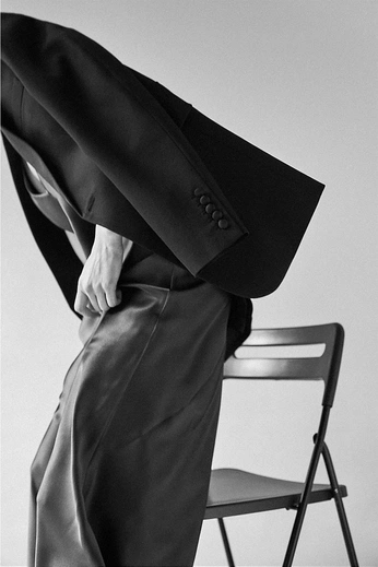 A cover of "Backstage mood" cluster. The owner is dudacezario. The cluster consists of 1 element.