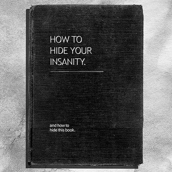 A cover of "🌊" cluster. The owner is mariahisloved. The cluster consists of 8 elements.