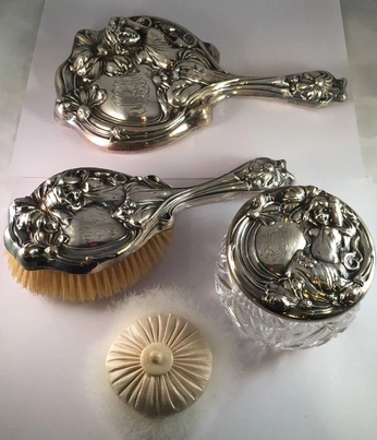 A cover of "riah w4nt ✦" cluster. The owner is mariahs.soul. The cluster consists of 1 element.