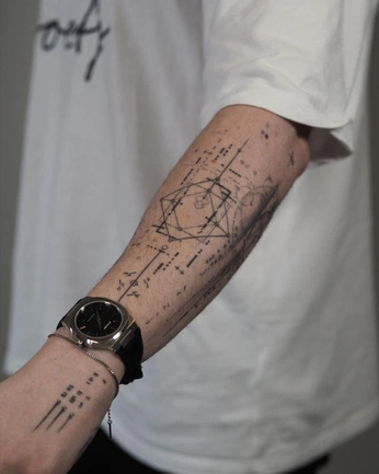 A cover of "yattoo" cluster. The owner is aioli. The cluster consists of 8 elements.