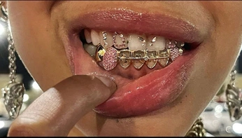 A cover of "grill" cluster. The owner is greenea. The cluster consists of 2 elements.