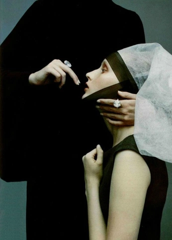 A cover of "gothic inspiration" cluster. The owner is ivangordienko. The cluster consists of 26 elements.