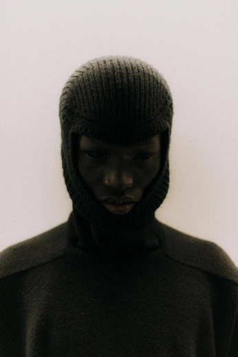 A cover of "Sam Test" cluster. The owner is yungadz. The cluster consists of 4 elements.