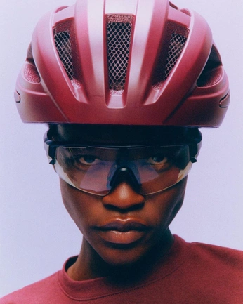 A cover of "Cycling" cluster. The owner is atisla. The cluster consists of 3 elements.